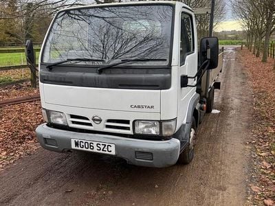 White Used 2006 Nissan Cabstar Pickup | £5,995 (Expensive)