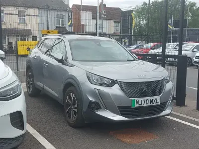 Used Peugeot e-2008 Allure 100 kW (136 HP) 2020 Grey SUV