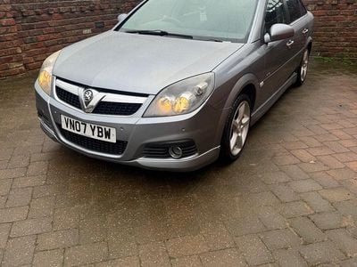 Used Vauxhall Vectra Elite 180 HP (132 kW) 2007 Silver Hatchback