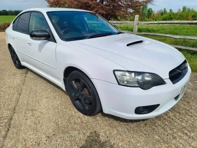 Używany Subaru Legacy GT 2025 Biały Sedan/Limuzyna