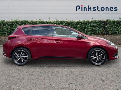 Used Toyota Auris Hybrid Design 2018 Red Hatchback