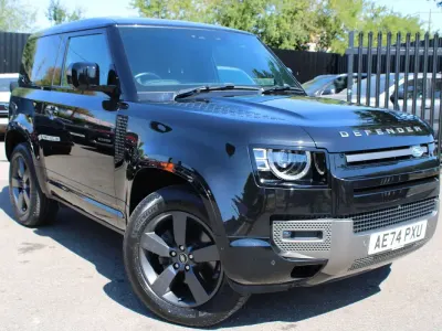 Used Land Rover Defender HSE Dynamic 2024 Black SUV