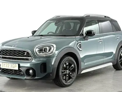 Używany Mini Cooper S Classic 178 KM (130 kW) 2022 Zielony Hatchback