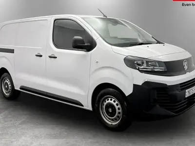 Used Vauxhall Vivaro 145 HP (106 kW) 2026 White MPV