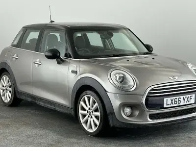 Used Mini Cooper Hatch 136 HP (100 kW) 2017 Hatchback