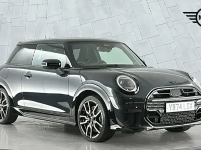 Used Mini Cooper Hatch 154 HP (113 kW) 2024 Grey Hatchback