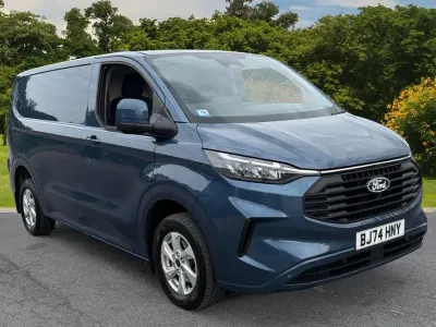 Usado Ford Transit Custom Limited 136 HP (100 kW) 2024 Van