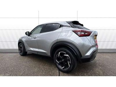 Used Nissan Juke N-Connecta 143 HP (105 kW) 2023 Silver SUV