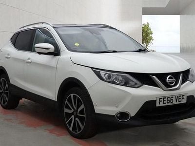 Used Nissan Qashqai Tekna 110 HP (80 kW) 2016 White SUV