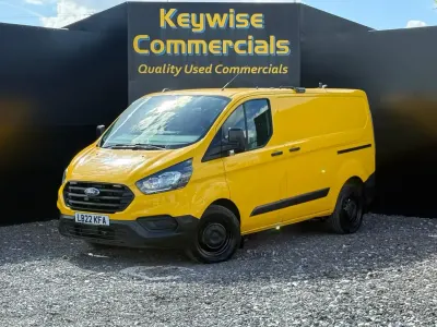 Begagnad Ford Transit Custom 130 HK (95 kW) 2022 Gul Van