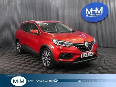 Used Renault Kadjar Iconic 116 HP (85 kW) 2019 Red SUV