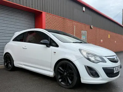 Used Vauxhall Corsa Edition 2012 White Hatchback