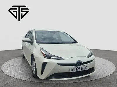 Usado Toyota Prius 140 CV (102 kW) 2025 Blanco Utilitario