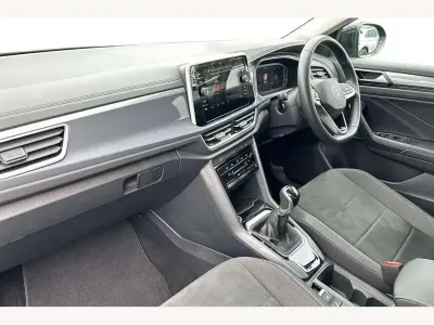 Used VW T-Roc Style 150 HP (110 kW) 2025 Black SUV