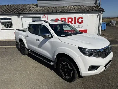 Used Nissan Navara Tekna 190 HP (139 kW) 2020 White Pickup