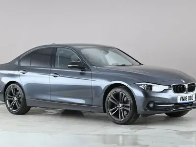 Usado BMW 320 Sport Line 190 CV (139 kW) 2018 Gris Berlina