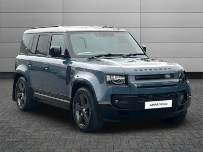 Used Land Rover Defender HSE Dynamic 245 HP (180 kW) 2022 Blue SUV