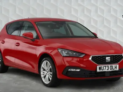 Used Seat Leon SE Dynamic 110 HP (80 kW) 2023 Red Hatchback