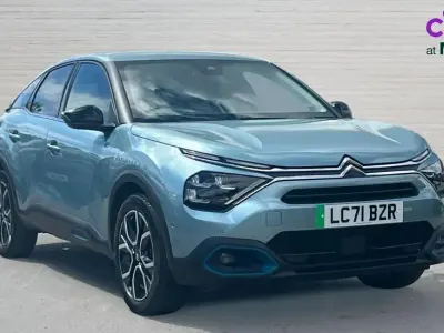 Used Citroën e-C4 Shine 100 kW (136 HP) 2021 Blue