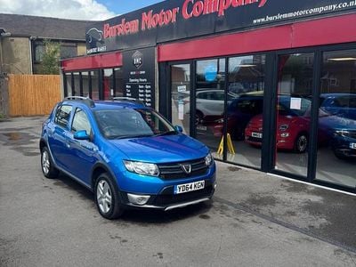Blue Used 2014 Dacia Sandero Lauréate Hatchback | £4,500 (Fair price)