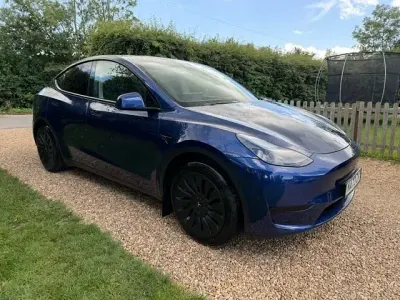 Used Tesla Model Y RWD 219 kW (299 HP) 2023 Blue SUV