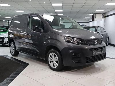 Grey Used 2021 Peugeot Partner MPV | £10,949 (A bit pricey)