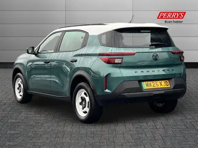 Used Vauxhall Frontera Design Edition 81 kW (111 HP) 2025 Green SUV