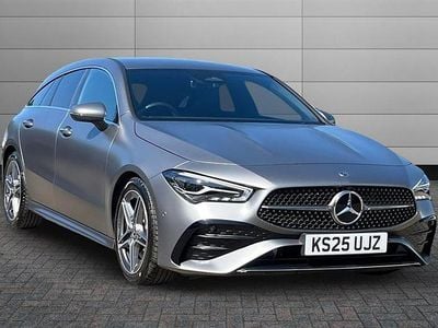 Used Mercedes CLA200 Executive 163 HP (119 kW) 2025 Mountain grey Estate