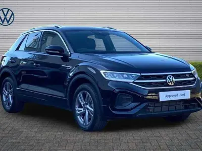 Usado VW T-Roc 150 HP (110 kW) 2025 SUV