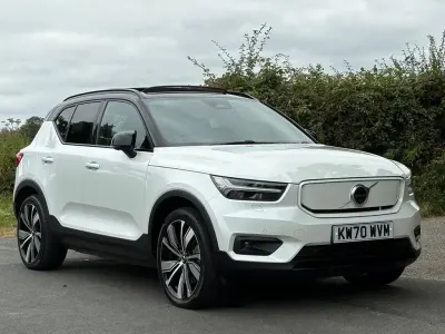 Used Volvo XC40 300 kW (408 HP) 2021 White SUV