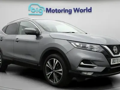 Used Nissan Qashqai N-Connecta 140 HP (102 kW) 2020 Grey SUV
