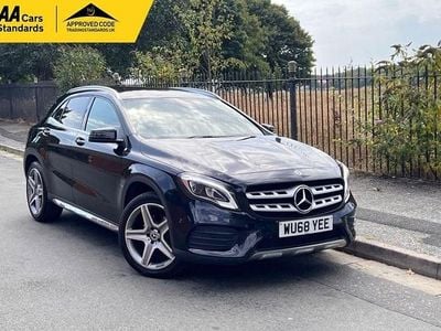 Mercedes GLA220