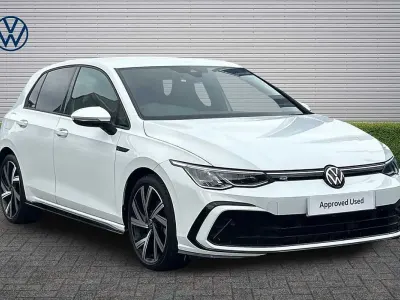 Used VW Golf VIII R-line 150 HP (110 kW) 2023 White Hatchback
