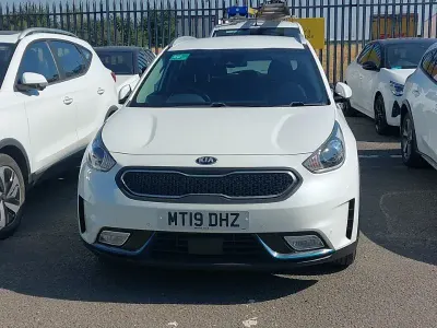 Used Kia Niro 2019 White SUV