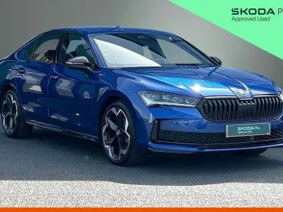 Used Skoda Superb SportLine 150 HP (110 kW) 2026 Cobalt blue metallic Hatchback