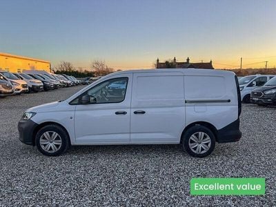 Used VW Caddy Maxi 102 HP (75 kW) 2022 White MPV