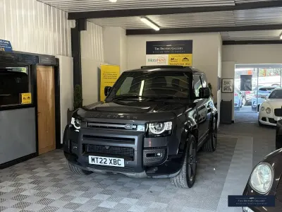 Used Land Rover Defender S 525 HP (386 kW) 2022 Grey SUV