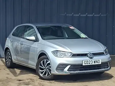 Used VW Polo Life 80 HP (58 kW) 2023 Silver Hatchback