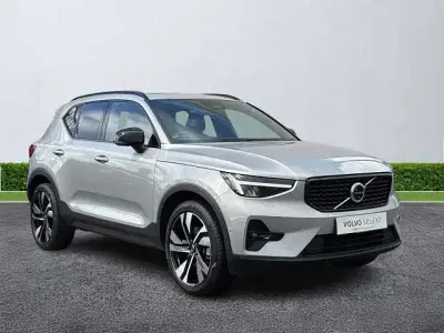 Used Volvo XC40 Ultimate 197 HP (144 kW) 2023 Silver SUV