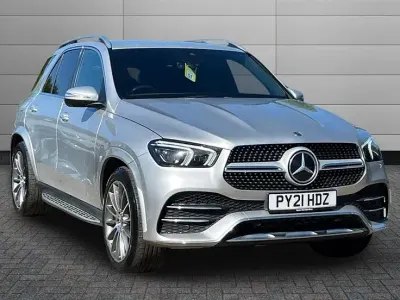Usado Mercedes GLE300 AMG line 245 HP (180 kW) 2021 Prateado Carrinha