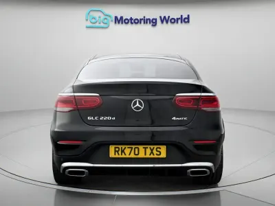 Used Mercedes GLC220 AMG line 194 HP (142 kW) 2020 Black SUV