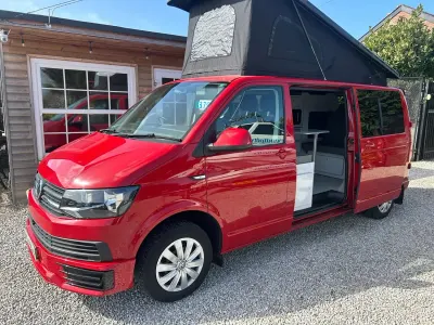 Begagnad VW Transporter Trendline 2017 Röd Van