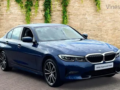 Used BMW 320 Sport Line 181 HP (133 kW) 2021 Blue