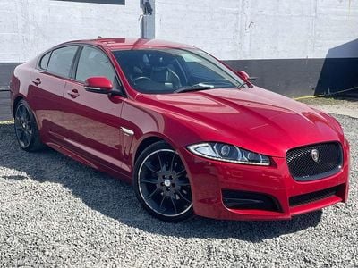 Begagnad Jaguar XF R-Sport 2015 Röd Sedan