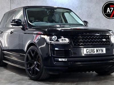 Black Used 2016 Land Rover Range Rover Vogue SUV | £18,490 (Good price)