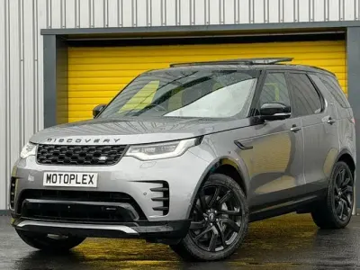 Used Land Rover Discovery SE Dynamic 300 HP (220 kW) 2023 Grey SUV