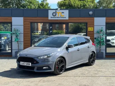 Used Ford Focus ST 185 HP (136 kW) 2017 Grey Hatchback