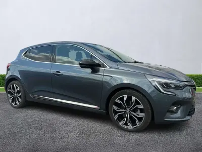 Used Renault Clio Techno 145 HP (106 kW) 2022 Grey Hatchback
