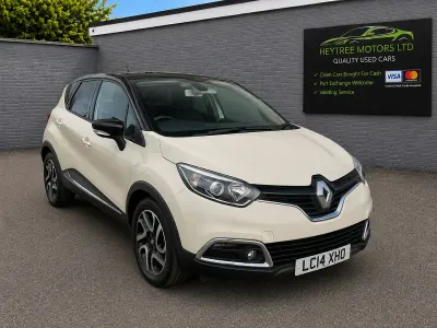 Used Renault Captur Dynamique 90 HP (66 kW) 2014 Cream SUV