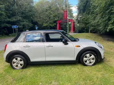 Used Mini Cooper D Hatch 2017 Silver Hatchback